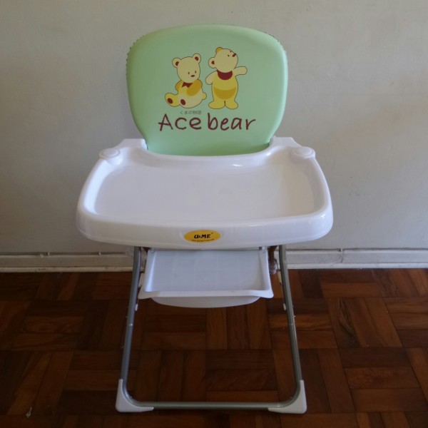Foldaway Highchair